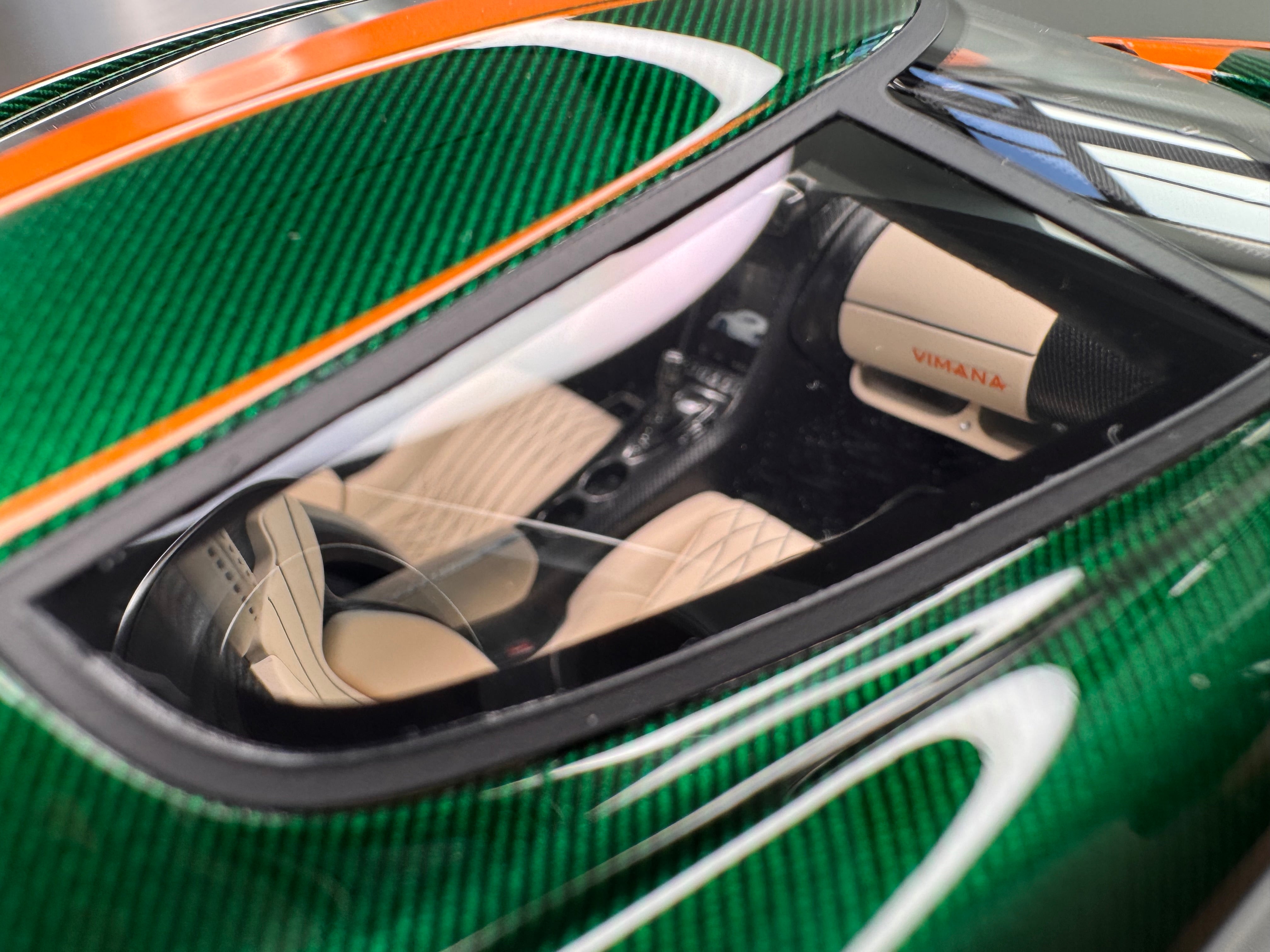 Koenigsegg Jesko PMC Special Project - 7317 Green Tinted Carbon - 1:18