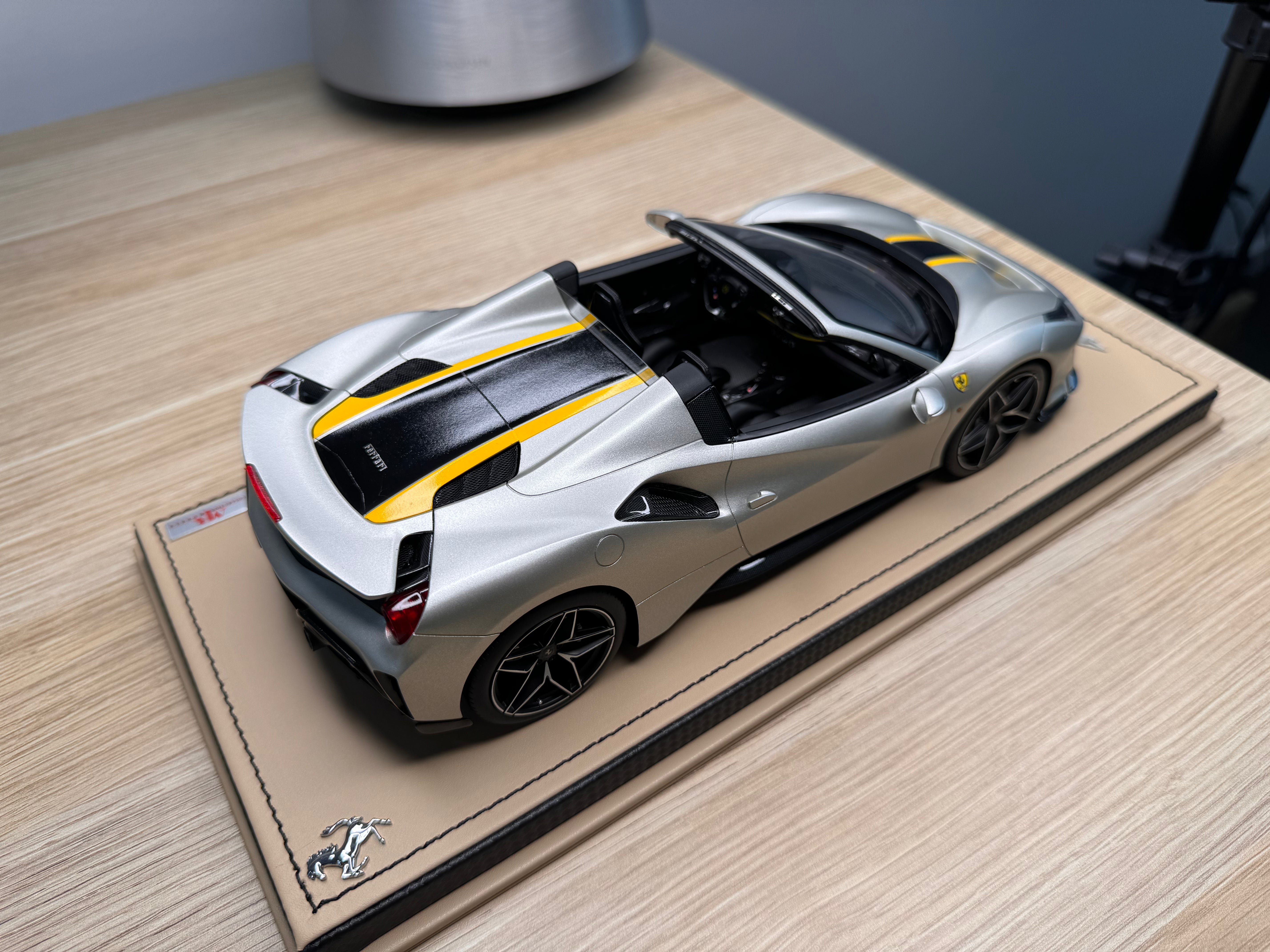Ferrari 488 Pista Spider - Special Project 4 - 1:18