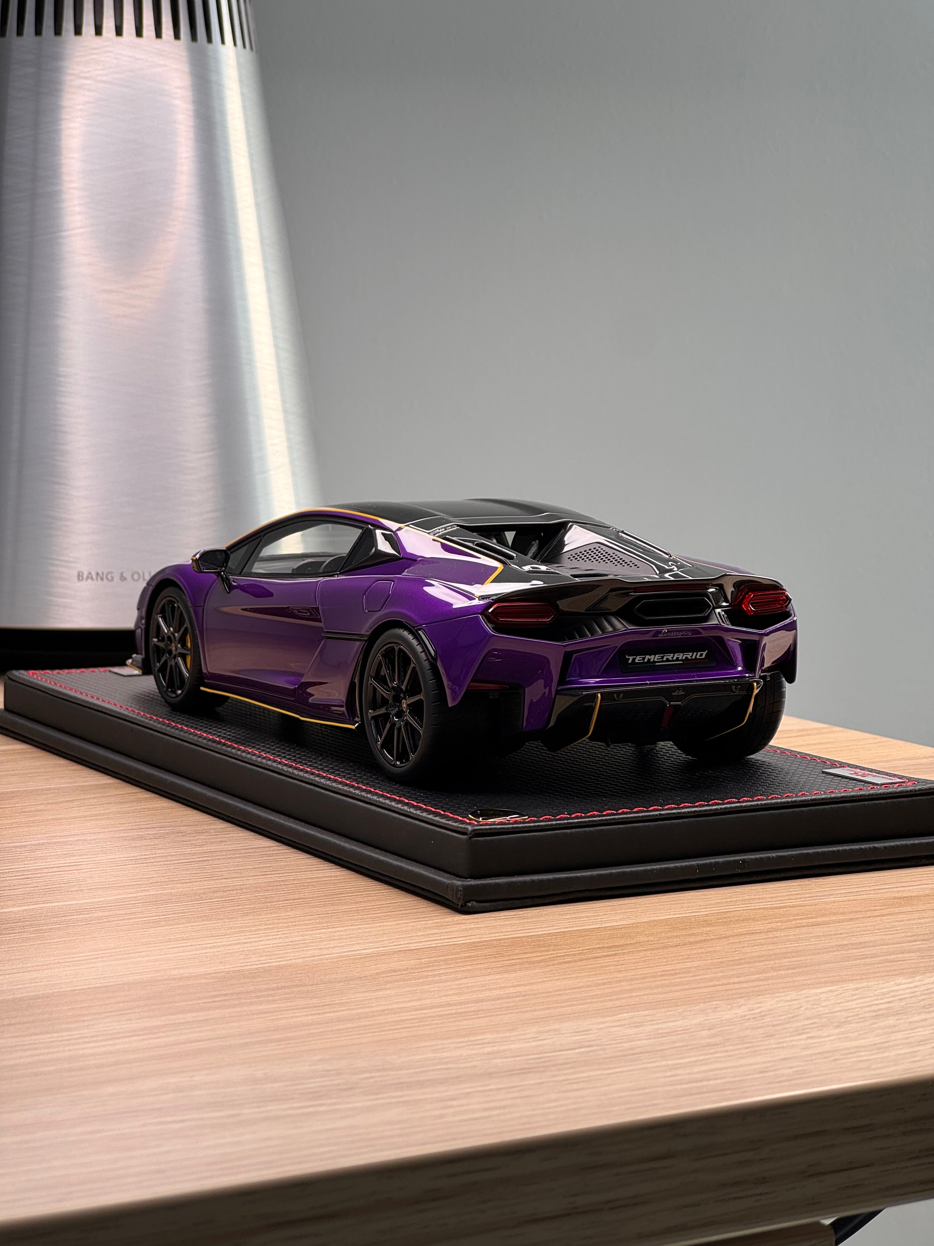 Lamborghini Temerario Alleggerita Package - Viola Pasifae - 1:18