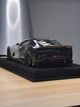 Load image into Gallery viewer, Ferrari 812 Competizione - Grigio Titanio &amp; Nero Daytona - 1:18
