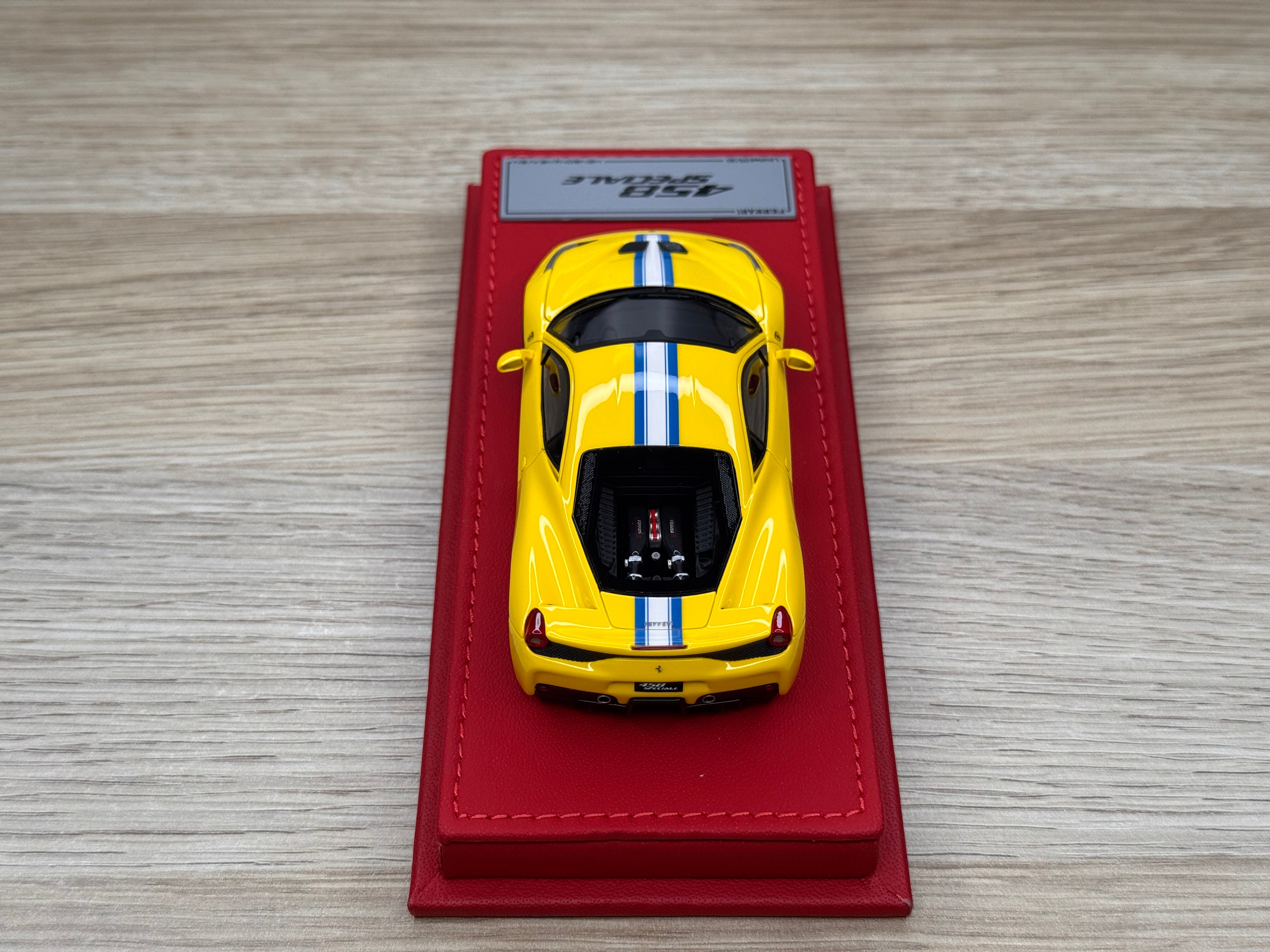Ferrari 458 Speciale - Giallo Modena - 1:43