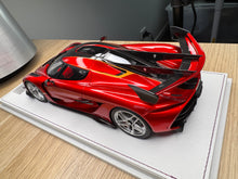 Load image into Gallery viewer, Koenigsegg Jesko PMC Special Project - Candy Apple Red - 1:18
