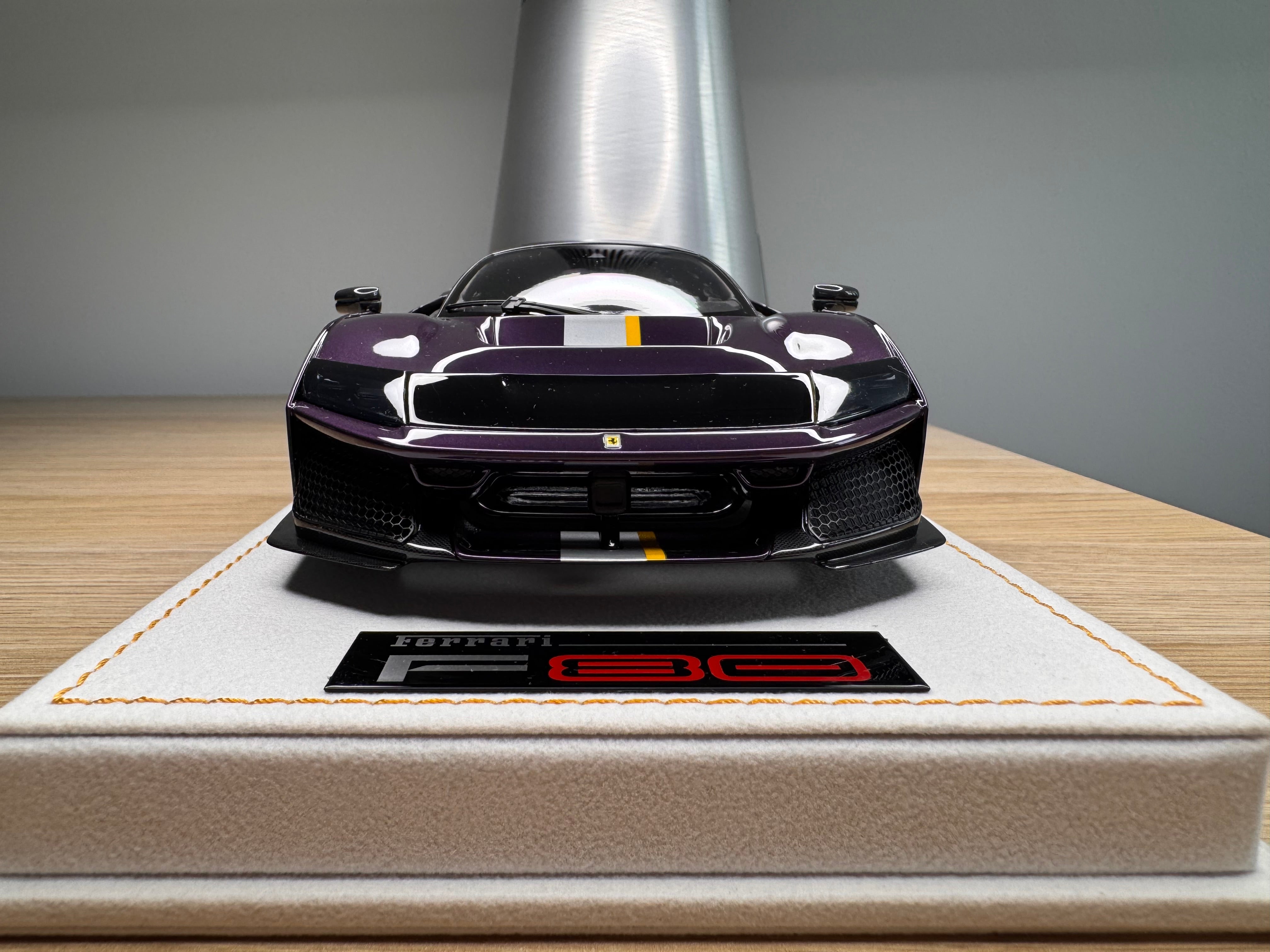 Ferrari F80 - Viola Hong Kong LE49 - 1:18