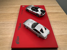 Load image into Gallery viewer, Ferrari 12Cilindri Coupe and Ferrari 365 GTB/4 Daytona - Nurburgring Silver - 1:18
