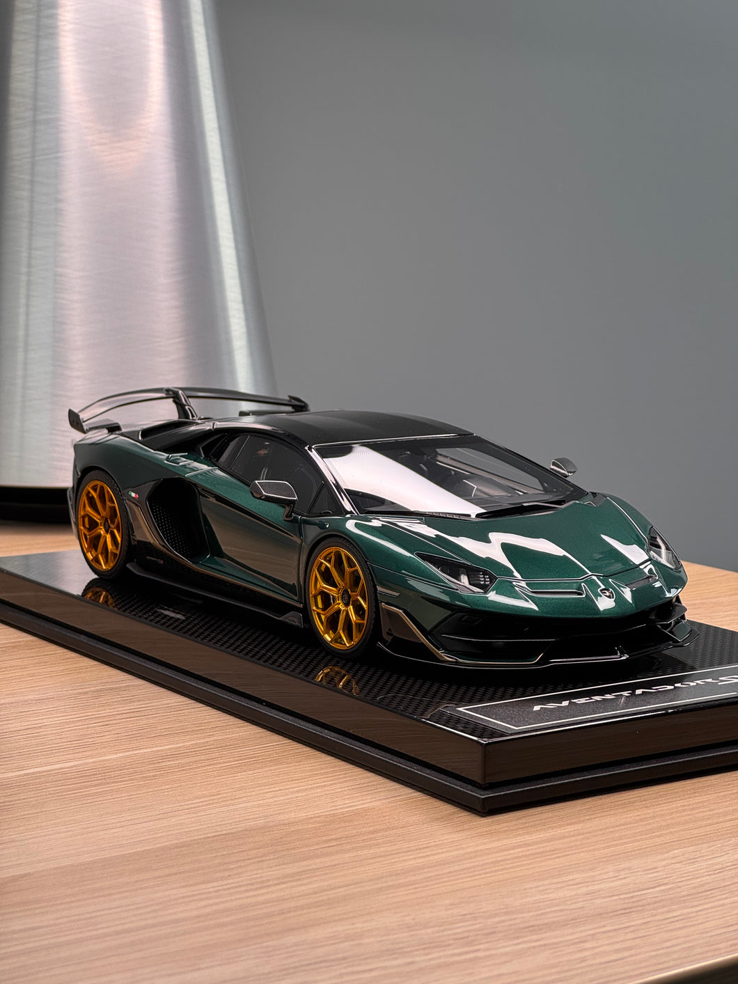 Lamborghini Aventador SVJ - Verde Hydra - 1:18