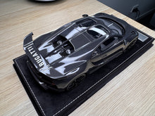 Load image into Gallery viewer, Bugatti Chiron Pur Sport - Black Carbon - 1:18
