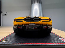 Load image into Gallery viewer, Lamborghini Revuelto - 20th Anniversario China Giallo Inti LE99 - 1:18
