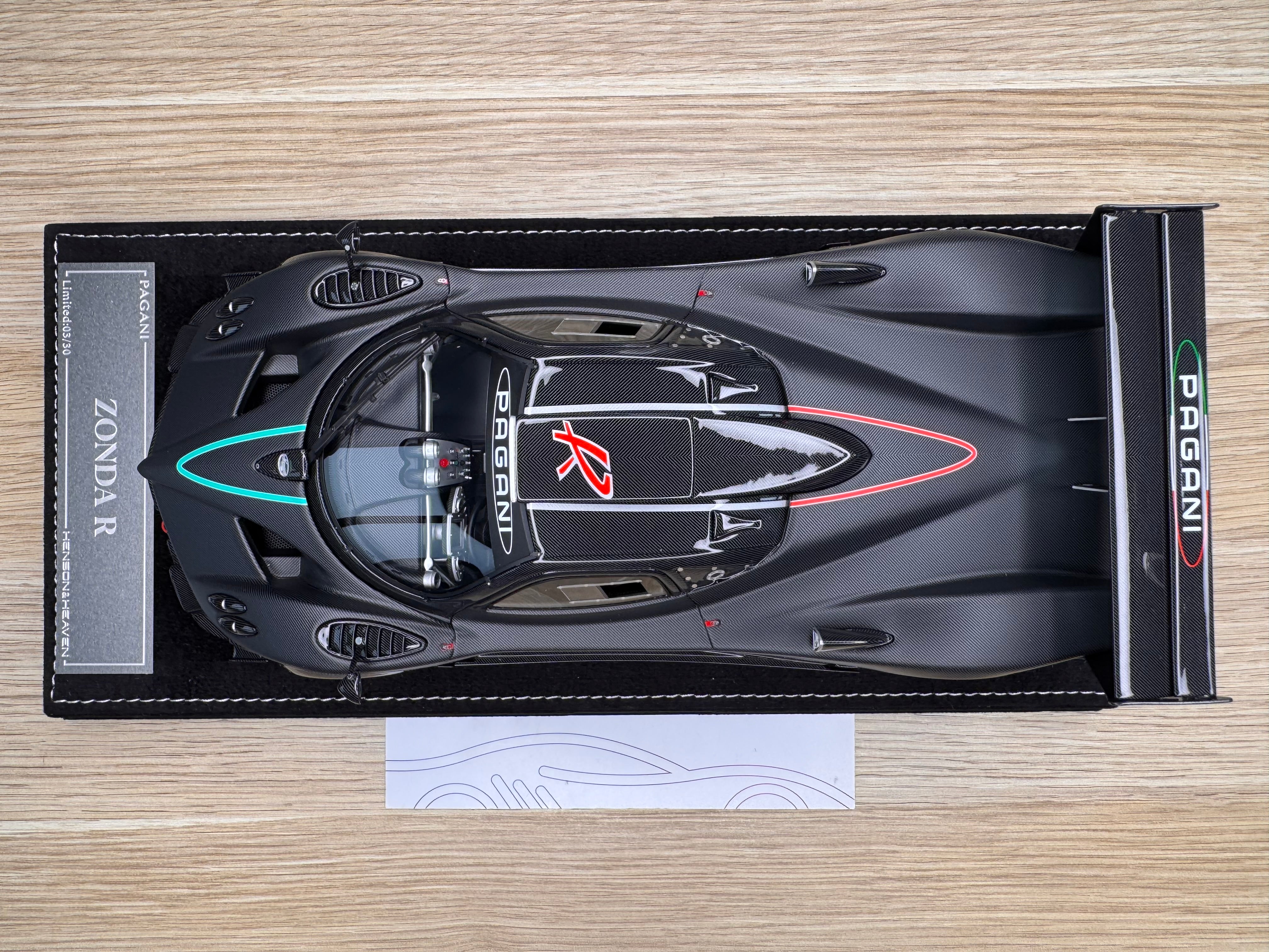 Pagani Zonda R - Matte Black Carbon - 1:18