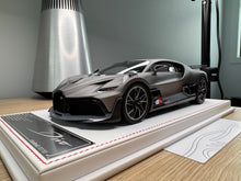 Load image into Gallery viewer, Bugatti Divo - titanium silver / Blancpain (matte) - 1:18
