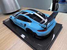 Load image into Gallery viewer, Porsche 911 GT2RS - Baby Blue - 1:18
