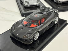 Load image into Gallery viewer, Koenigsegg CCXR Special Edition - Black Carbon - 1:18
