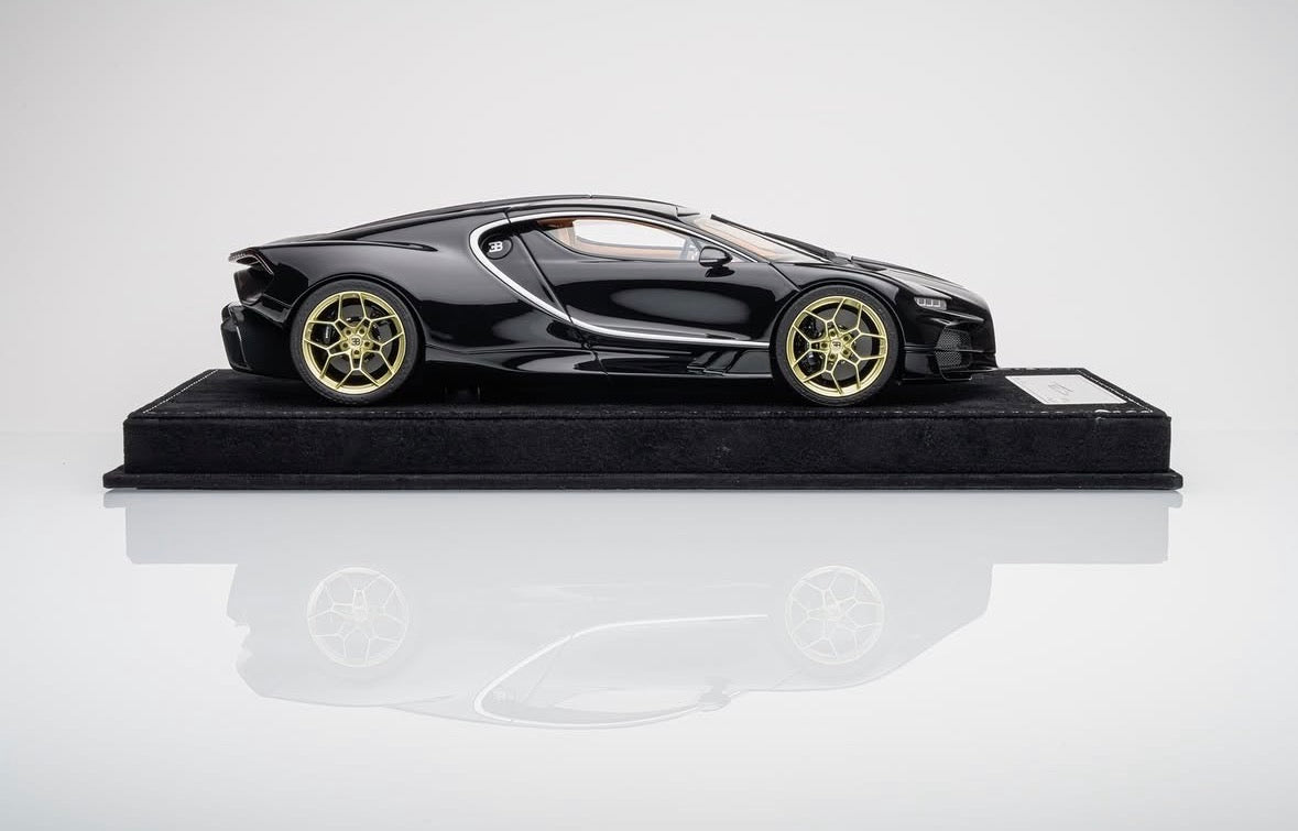 Bugatti Tourbillon - Diamond Black - 1:18