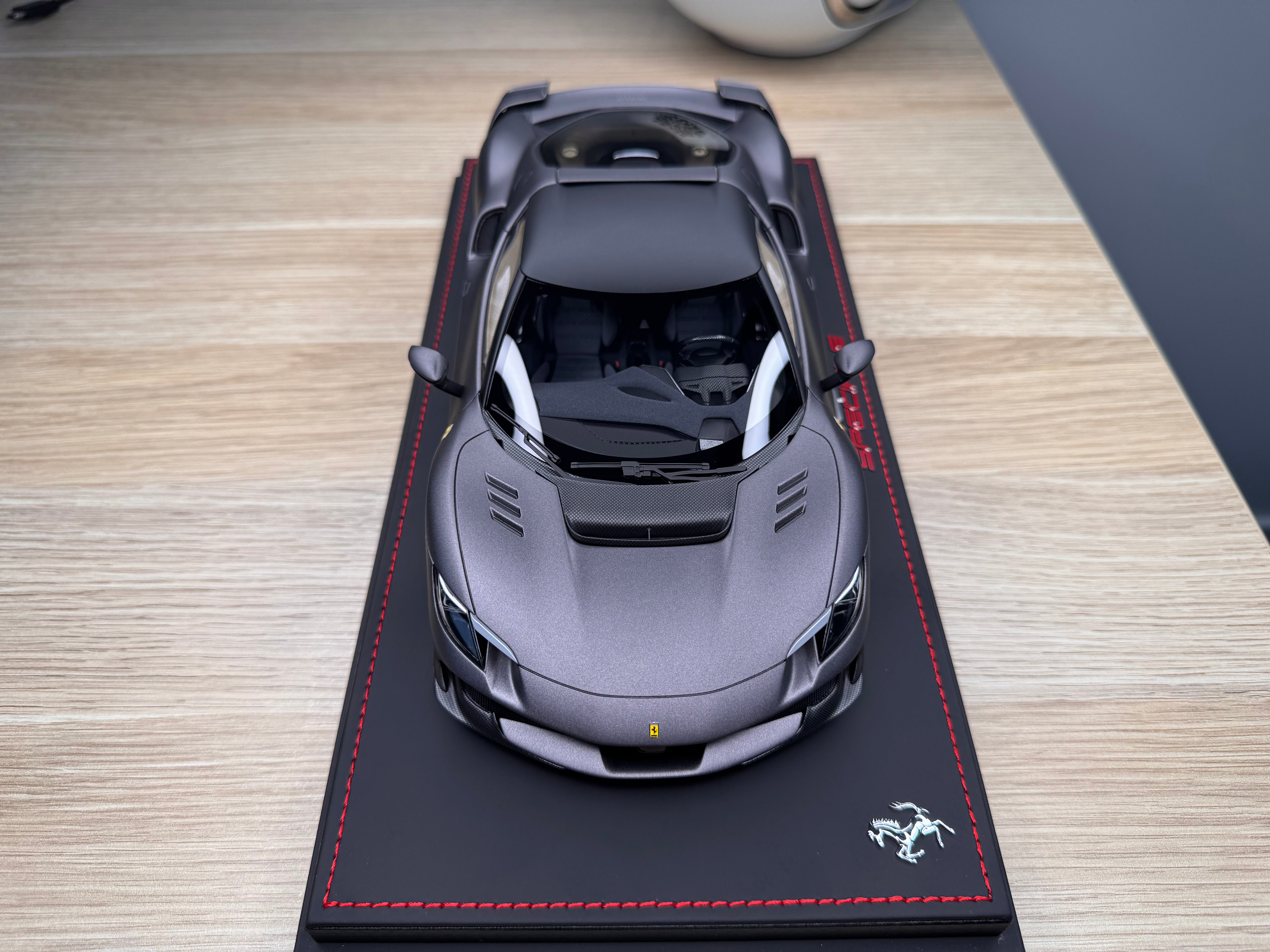 Ferrari 296 Speciale - Grigio Silverstone matte LE12 - 1:18