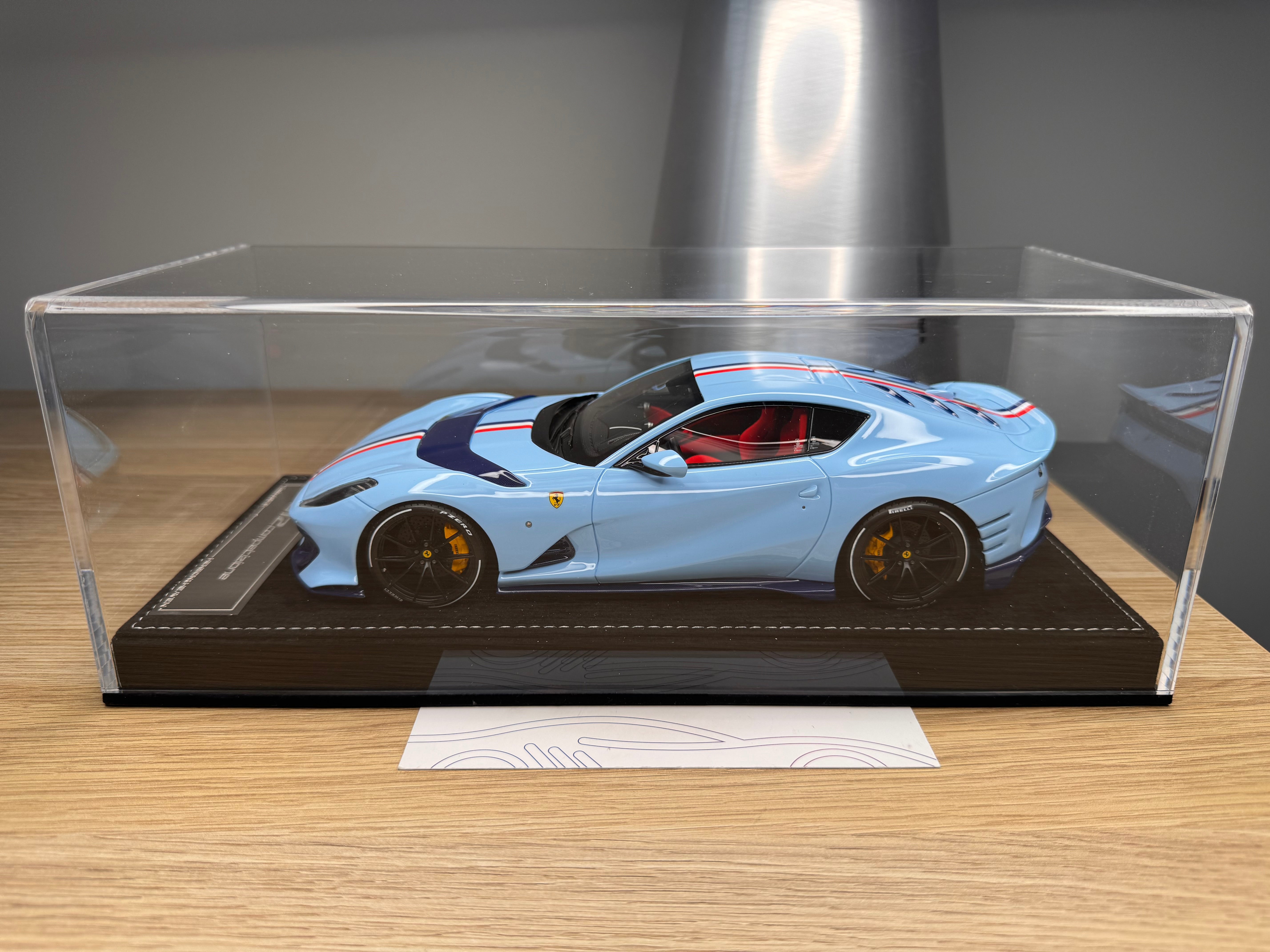 Ferrari 812 Competizione - Azzurro La Plata - 1:18