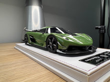 Load image into Gallery viewer, Koenigsegg Jesko PMC Special Project - pearl green - 1:18
