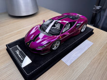 Load image into Gallery viewer, Ferrari F8 Tributo - Viola Hong Kong - 1:18
