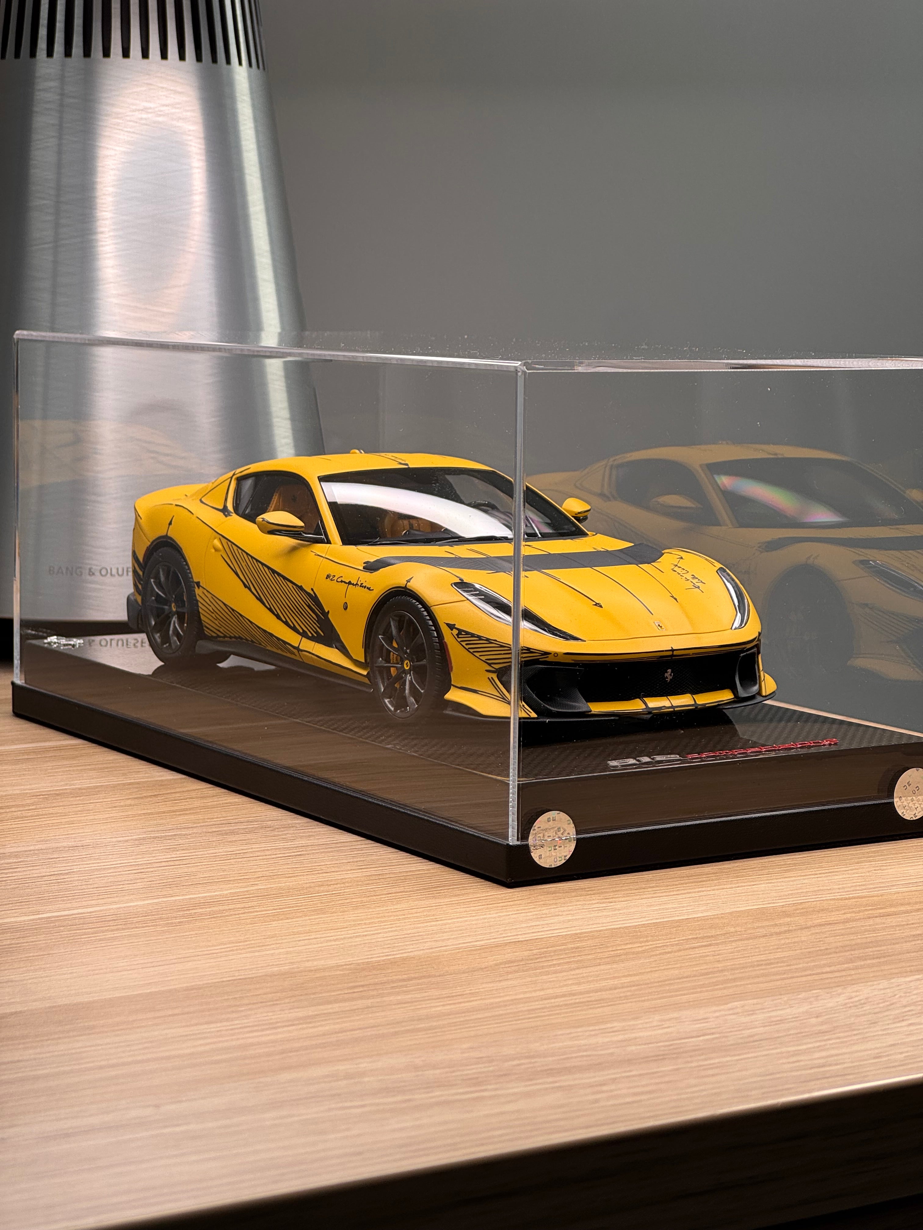 Ferrari 812 Competizione - Blank Sheet - 1:18