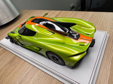 Load image into Gallery viewer, Koenigsegg Jesko Absolut 7373 PMC Special Project - Jesko Green - 1:18
