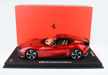 Load image into Gallery viewer, Ferrari 12 Cilindri - Rosso Fuoco - 1:18
