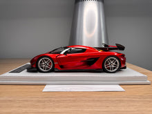 Load image into Gallery viewer, Koenigsegg Jesko PMC Special Project - Candy Apple Red - 1:18

