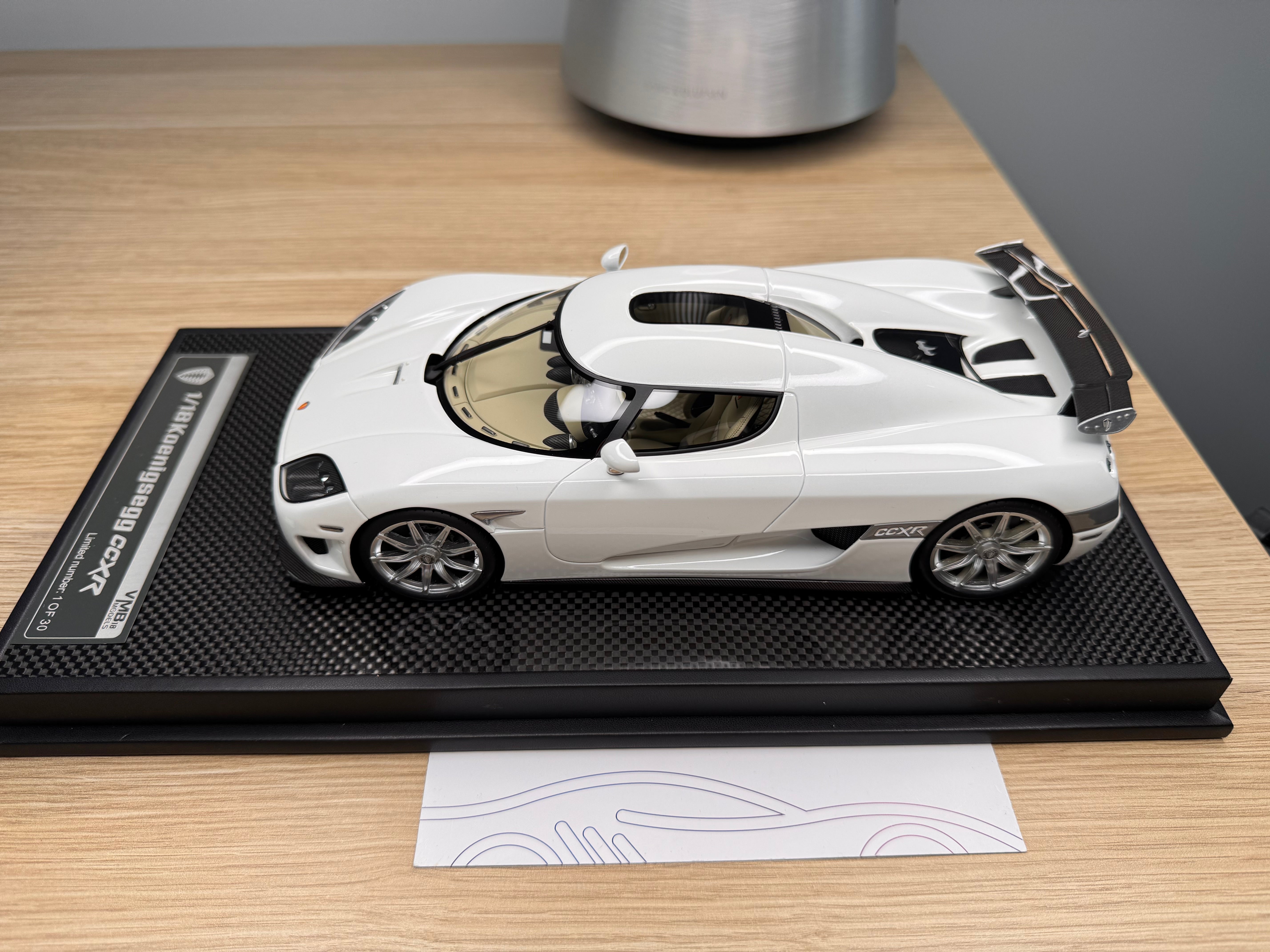 Koenigsegg CCXR - Pearl White - 1:18