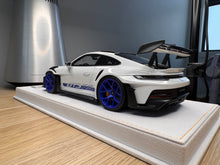 Load image into Gallery viewer, Porsche 911 992 GT3RS - Cement Grey - 1:18
