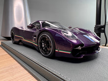 Load image into Gallery viewer, Pagani Utopia - Viola Hong Kong new version - 1:18
