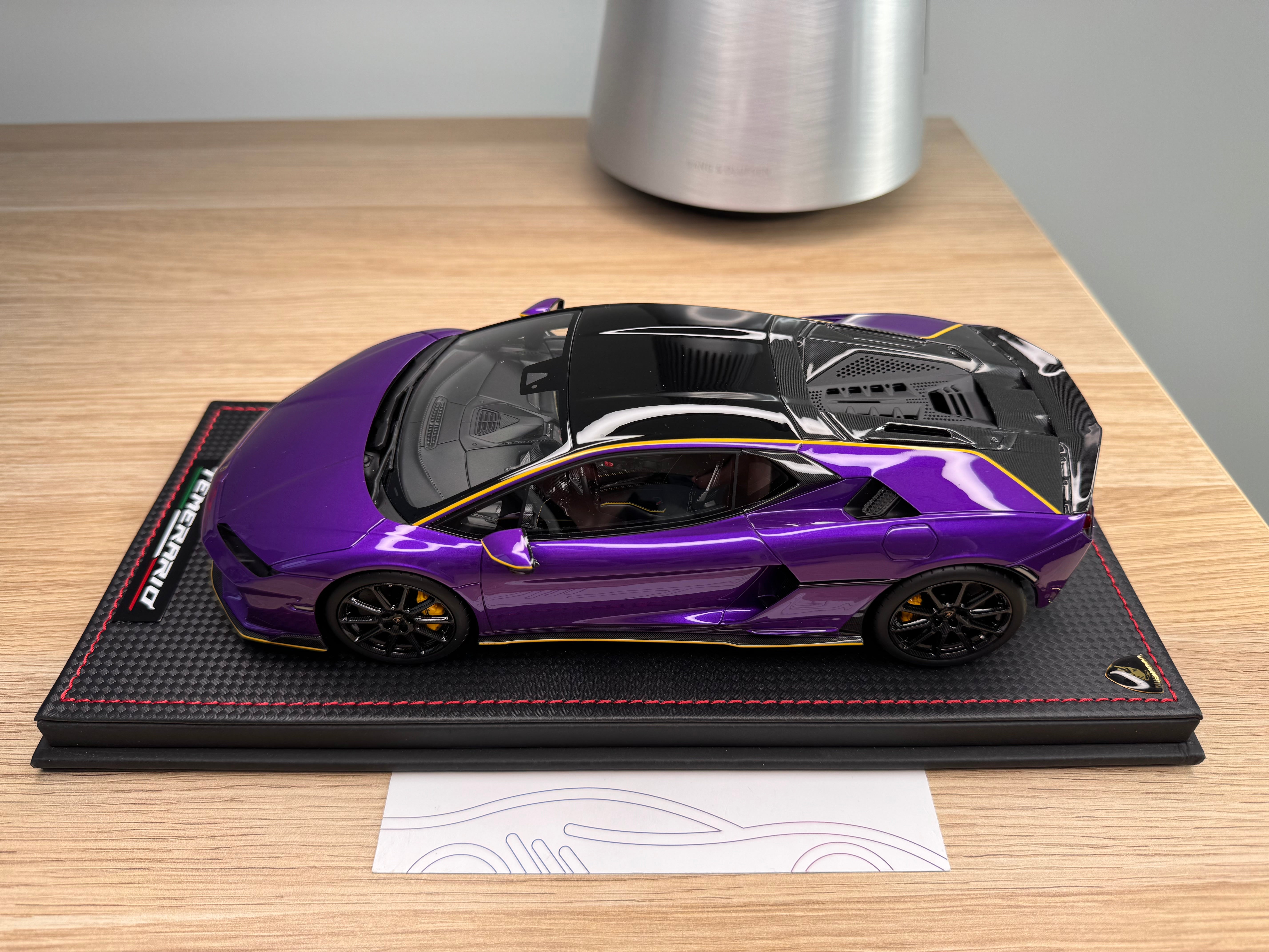 Lamborghini Temerario Alleggerita Package - Viola Pasifae - 1:18
