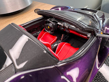 Load image into Gallery viewer, Ferrari LaFerrari Aperta - Viola Hong Kong 1 of 1 - 1:18
