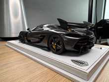 Load image into Gallery viewer, Koenigsegg Jesko PMC Special Project - clear carbon - 1:18
