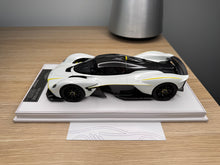 Load image into Gallery viewer, Aston Martin Valkyrie PMC Special Project - pearl white - 1:18
