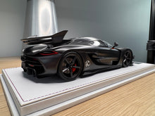 Load image into Gallery viewer, Koenigsegg Jesko PMC Special Project - naked carbon - 1:18
