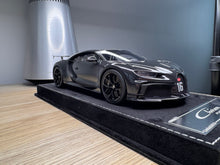 Load image into Gallery viewer, Bugatti Chiron Pur Sport - Black Carbon - 1:18
