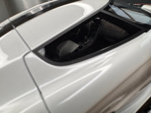 Load image into Gallery viewer, Koenigsegg Jesko - Crystal White - 1:18
