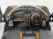 Load image into Gallery viewer, Koenigsegg Agera S - Hundra carbon gold OPEN PARTS - 1:18
