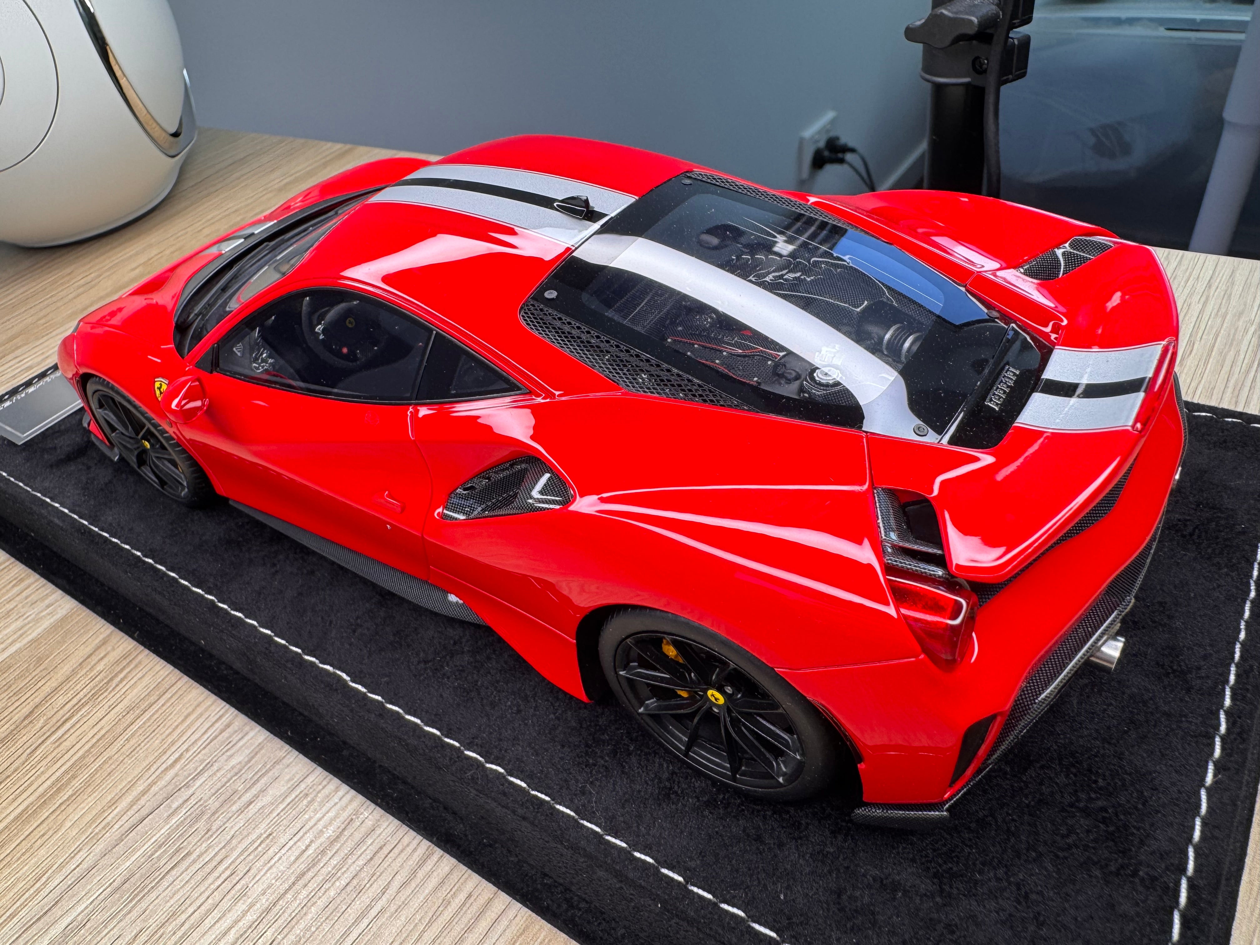Ferrari 488 Pista - Rosso Corsa - 1:18