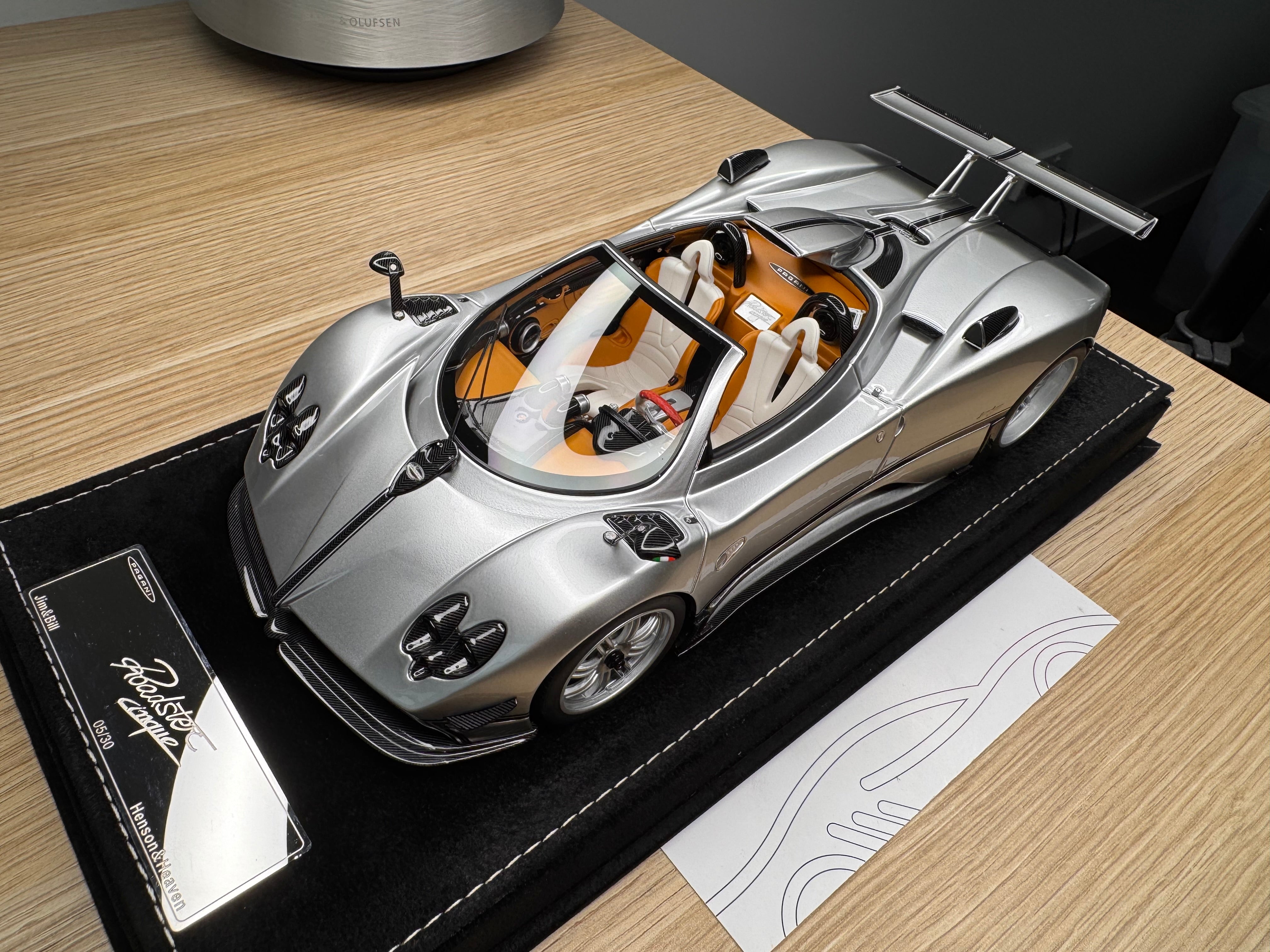 Pagani Zonda Cinque Roadster - Silver - 1:18