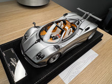 Load image into Gallery viewer, Pagani Zonda Cinque Roadster - Silver - 1:18
