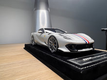 Load image into Gallery viewer, Ferrari 812 Competizione - Aluminium Opaco - 1:18
