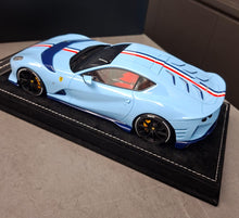 Load image into Gallery viewer, Ferrari 812 Competizione - Azzurro La Plata - 1:18
