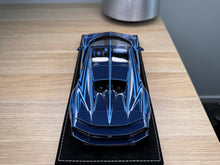 Load image into Gallery viewer, Bugatti Chiron Super Sport 300 - Blue Carbon Stripe - 1:18
