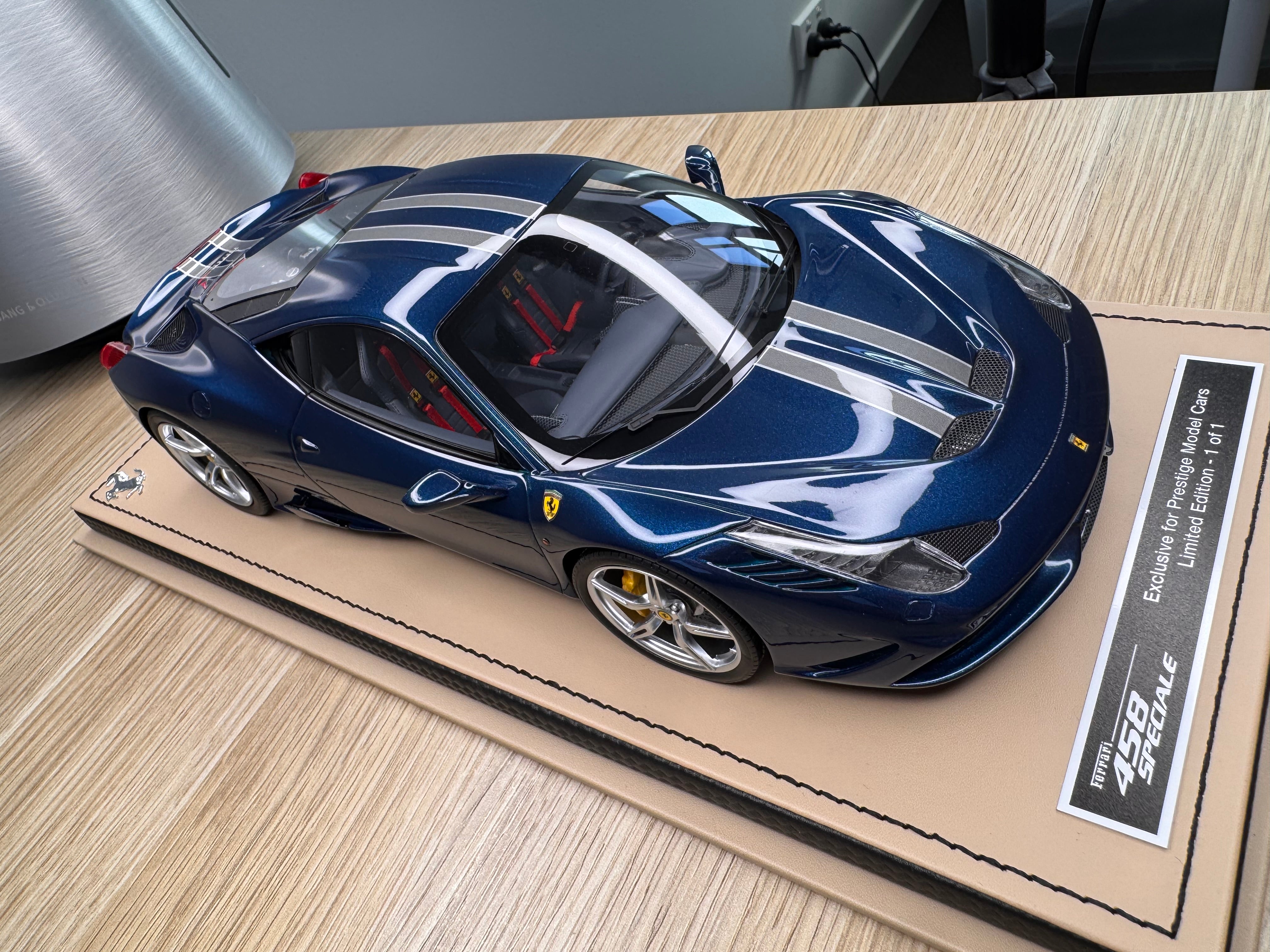 Ferrari 458 Speciale - Blue Tour de France 1 of 1 - 1:18