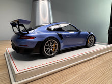 Load image into Gallery viewer, Porsche 911 GT2RS - PTS Gemini Metallic on white leather base - 1:18
