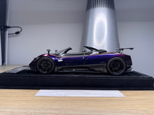 Load image into Gallery viewer, Pagani Zonda Cinque Roadster - Chameleon Purple / Carbon - 1:18
