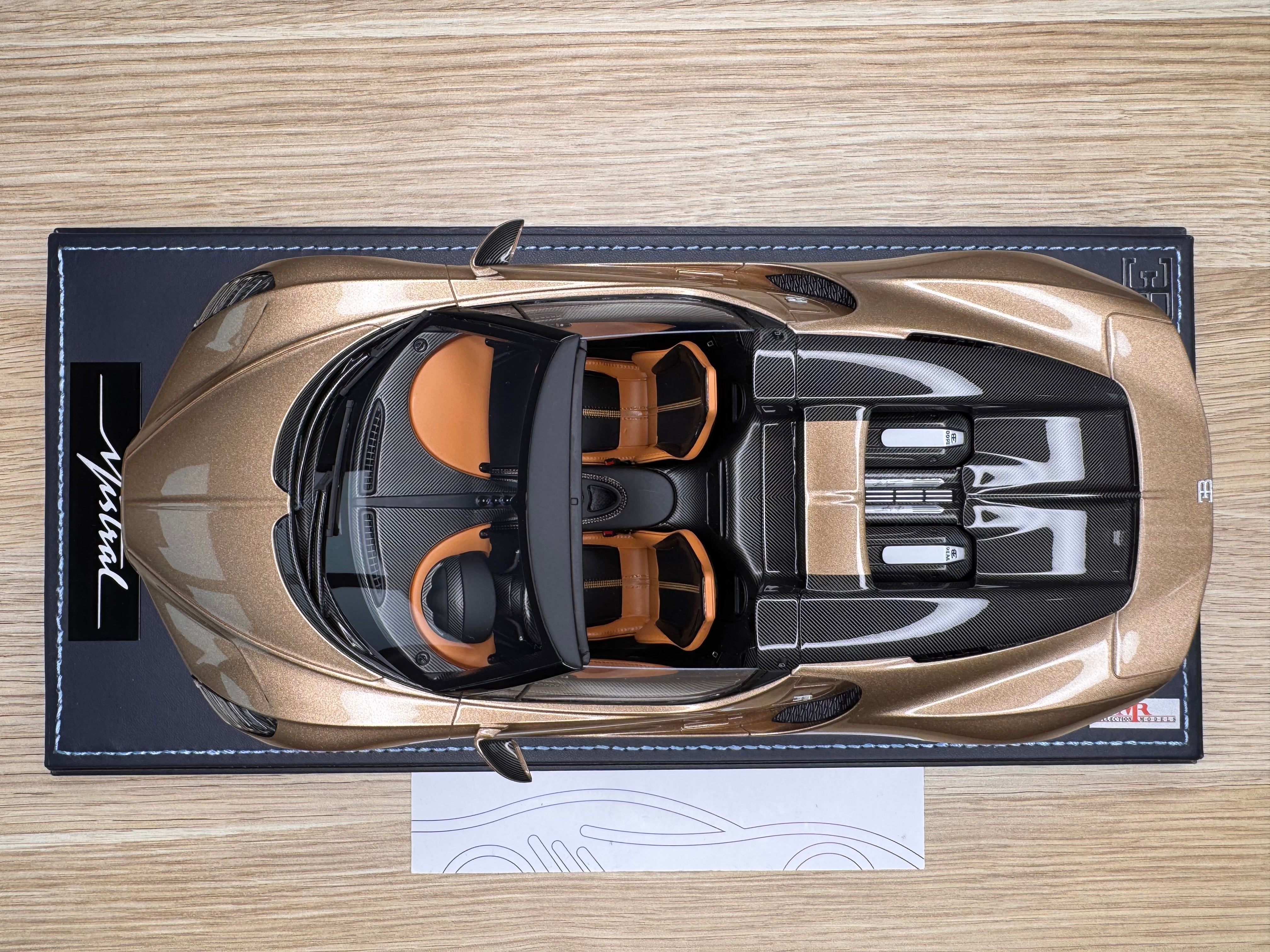Bugatti Mistral - Dore gold - 1:18