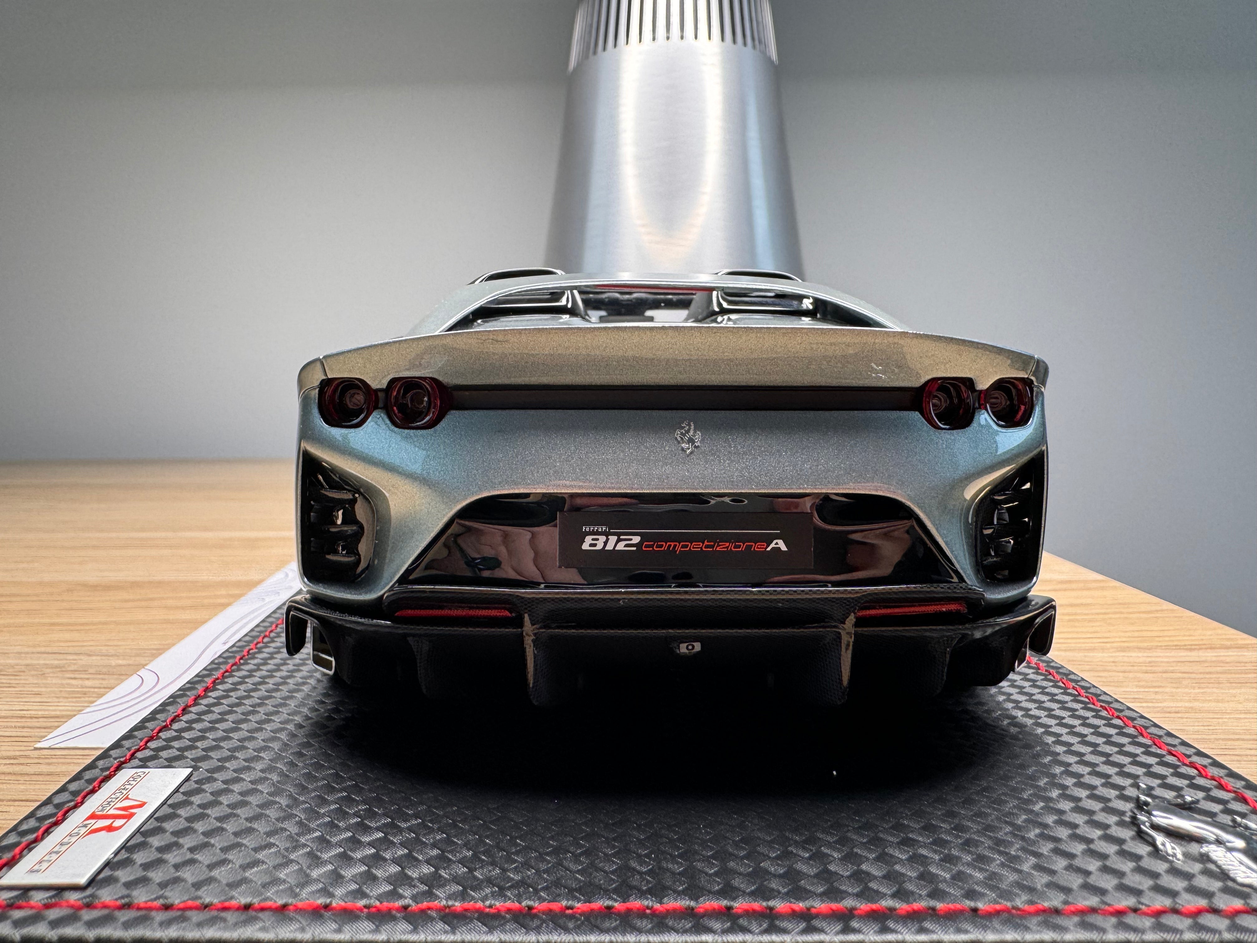 Ferrari 812 Competizione A - Grigio Coburn - 1:18