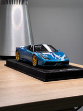 Load image into Gallery viewer, Ferrari 458 Speciale Aperta - Artemis Green - 1:18
