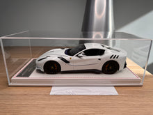 Load image into Gallery viewer, Ferrari F12tdf - Fuji White - 1:18
