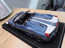 Load image into Gallery viewer, Ferrari 458 Speciale Aperta - Abu Dhabi Blue matte - 1:18
