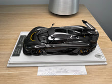 Load image into Gallery viewer, Koenigsegg Jesko PMC Special Project - clear carbon - 1:18
